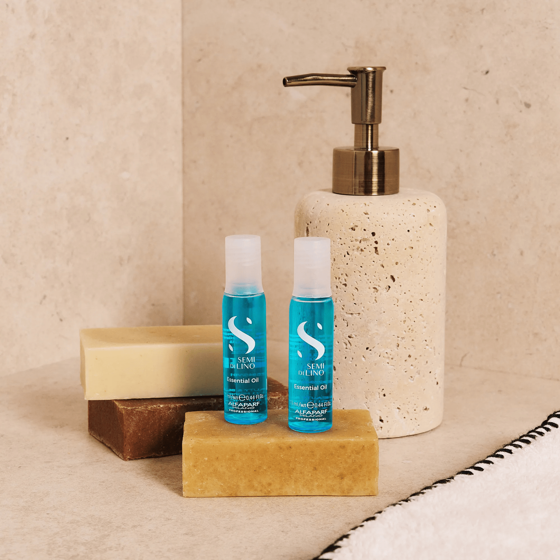 AlfaParf Semi Di Lino Diamond Illuminating Essential Oil Lotion 12x13 ml vials best shampoo and conditioner for frizzy 
