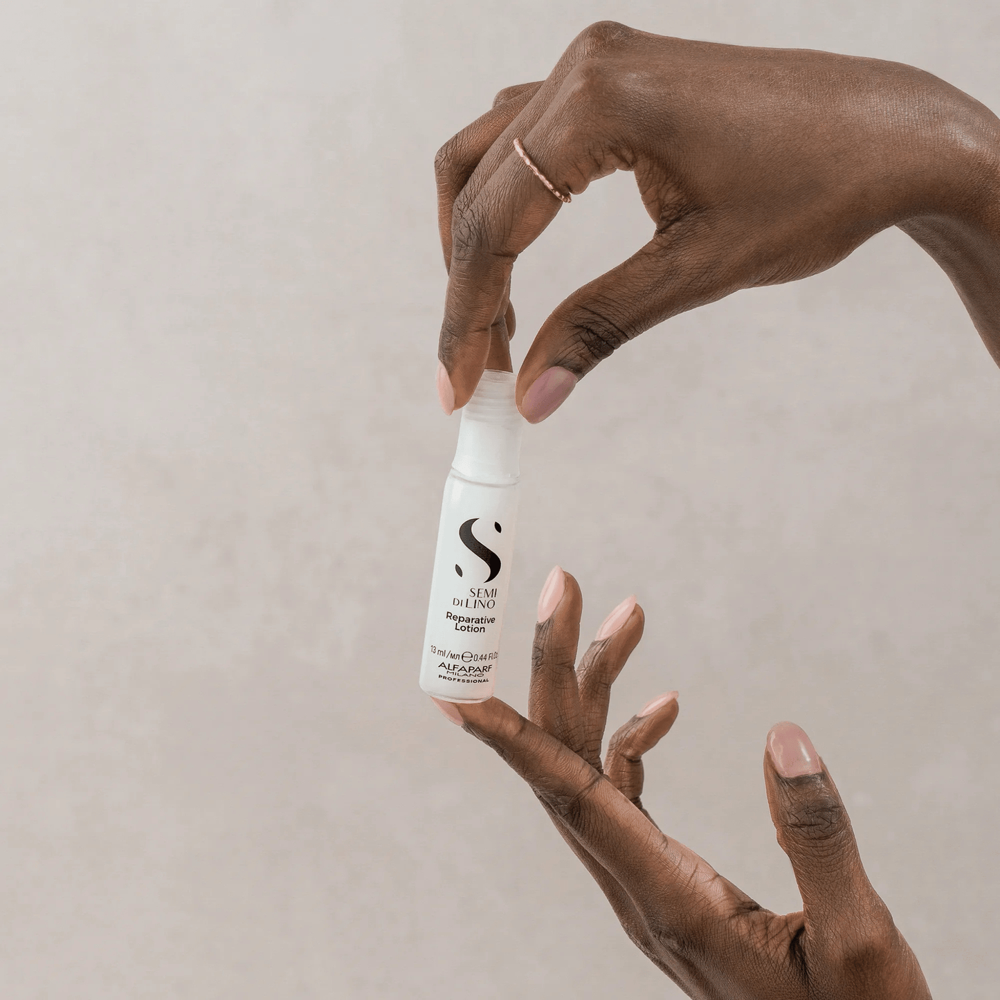 AlfaParf Semi Di Lino Reconstruction Reparative Lotion (For Damaged Hair) 6x13ml best shampoo and conditioner for frizzy 